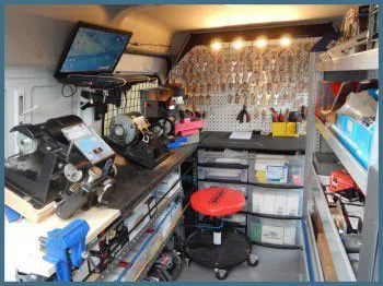 Safe Key Shop Cambridge, MA 617-514-9934 - 2-mobile-locksmith